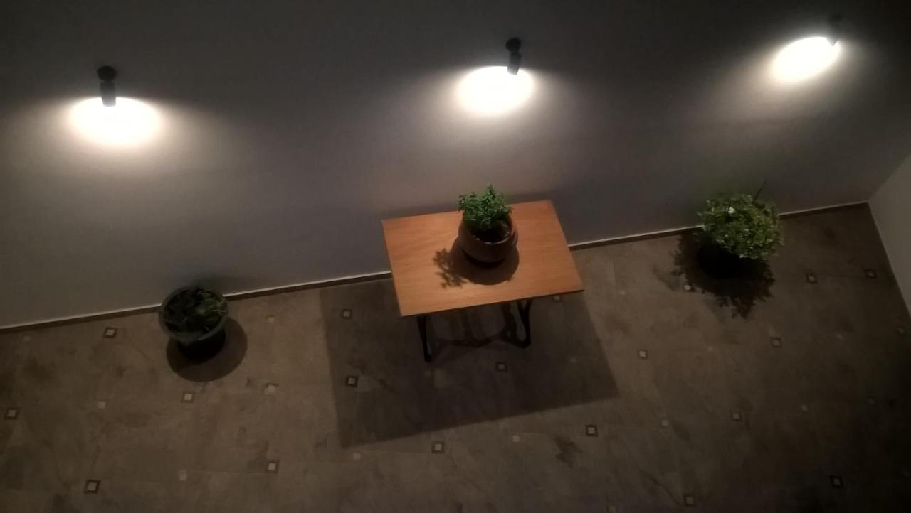 Gyrouli 1 Apartment Pera Gyalos ภายนอก รูปภาพ