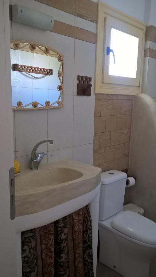 Gyrouli 1 Apartment Pera Gyalos ภายนอก รูปภาพ